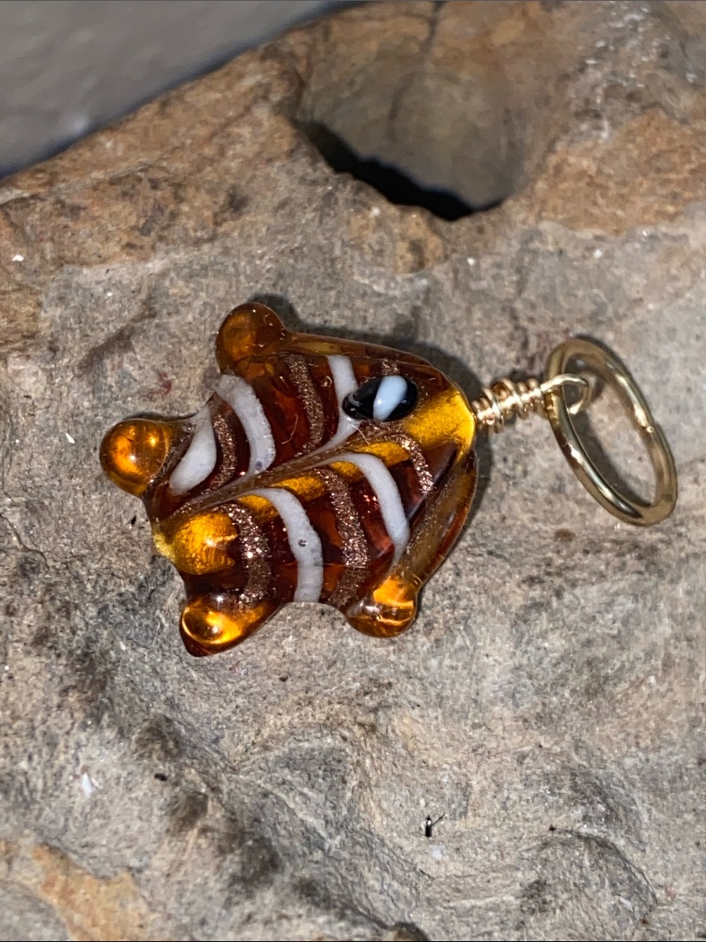 5/$10❤️❤️❤️NEW Handmade w Vintage Amber Glass Fish Charm Pendant